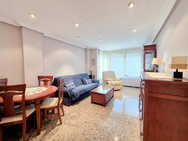 Piso en Venta en Reina Victoria - Miguel Hernández