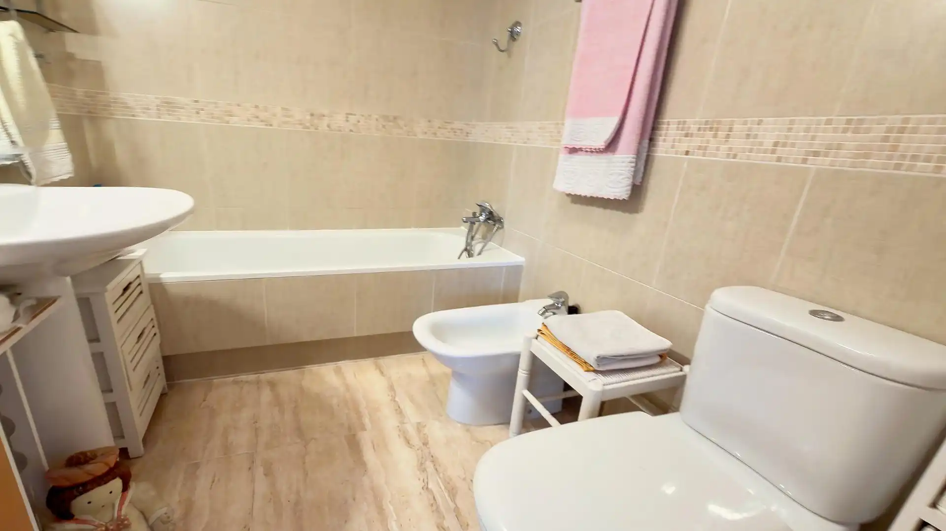 Baño de Piso en venta en Benidorm con Aire acondicionado, Jardín privado y Terraza