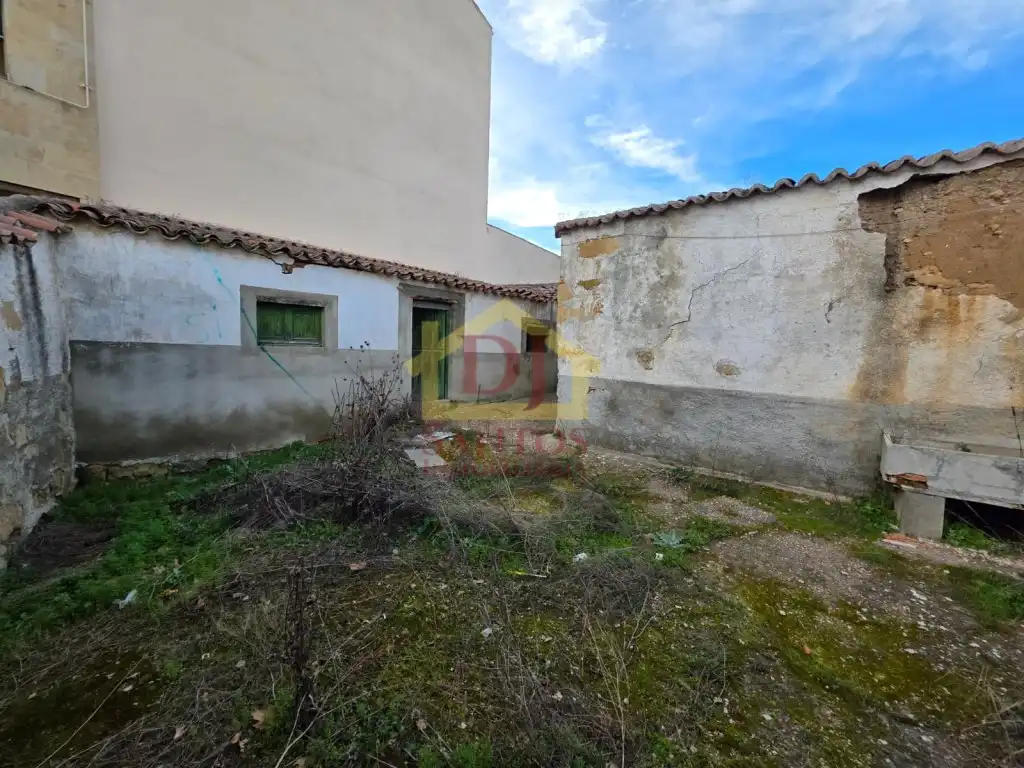 Residential land for sale in Calle Charca, Aldeaseca de la Armuña, imagen 3