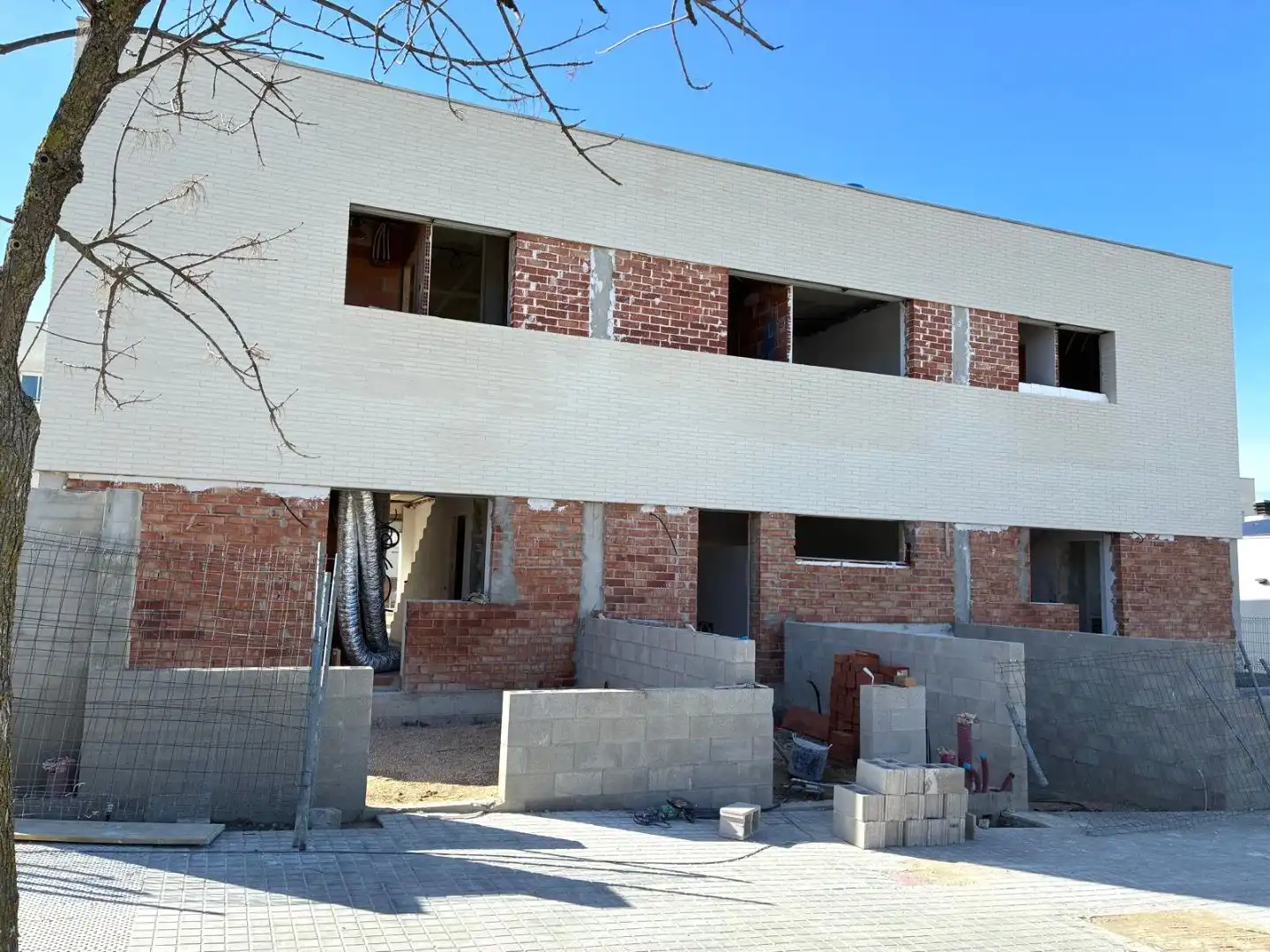 Adossat amb jardí en venda a Narcis Monturiol 3A, imagen 8