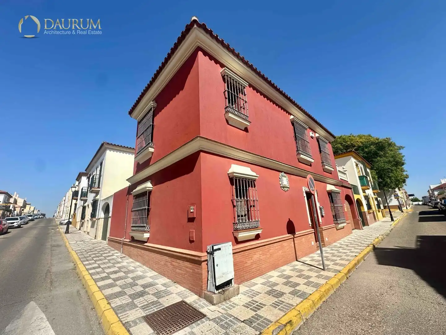 Vista exterior de Casa o xalet en venda en Bormujos amb Aire condicionat, Calefacció i Terrassa