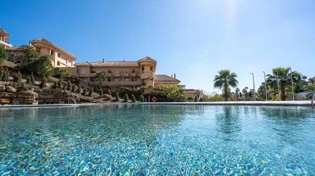 Swimming pool of Apartments for sale in Marbella