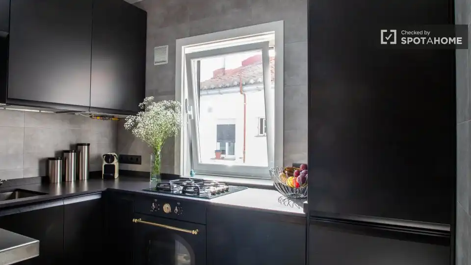 Flat with terrace to rent in Centro, imagen 2
