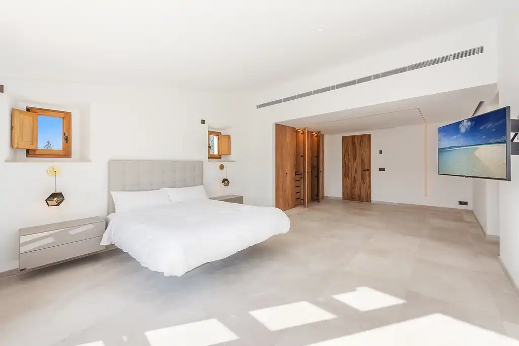 Habitación de Finca rústica en venta en Pollença con Aire acondicionado, Calefacción y Jardín privado