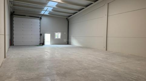 Foto 4 von Fabrikhallen zur Miete in Logroño - Los Prados, Polígono Cantabria,  Logroño