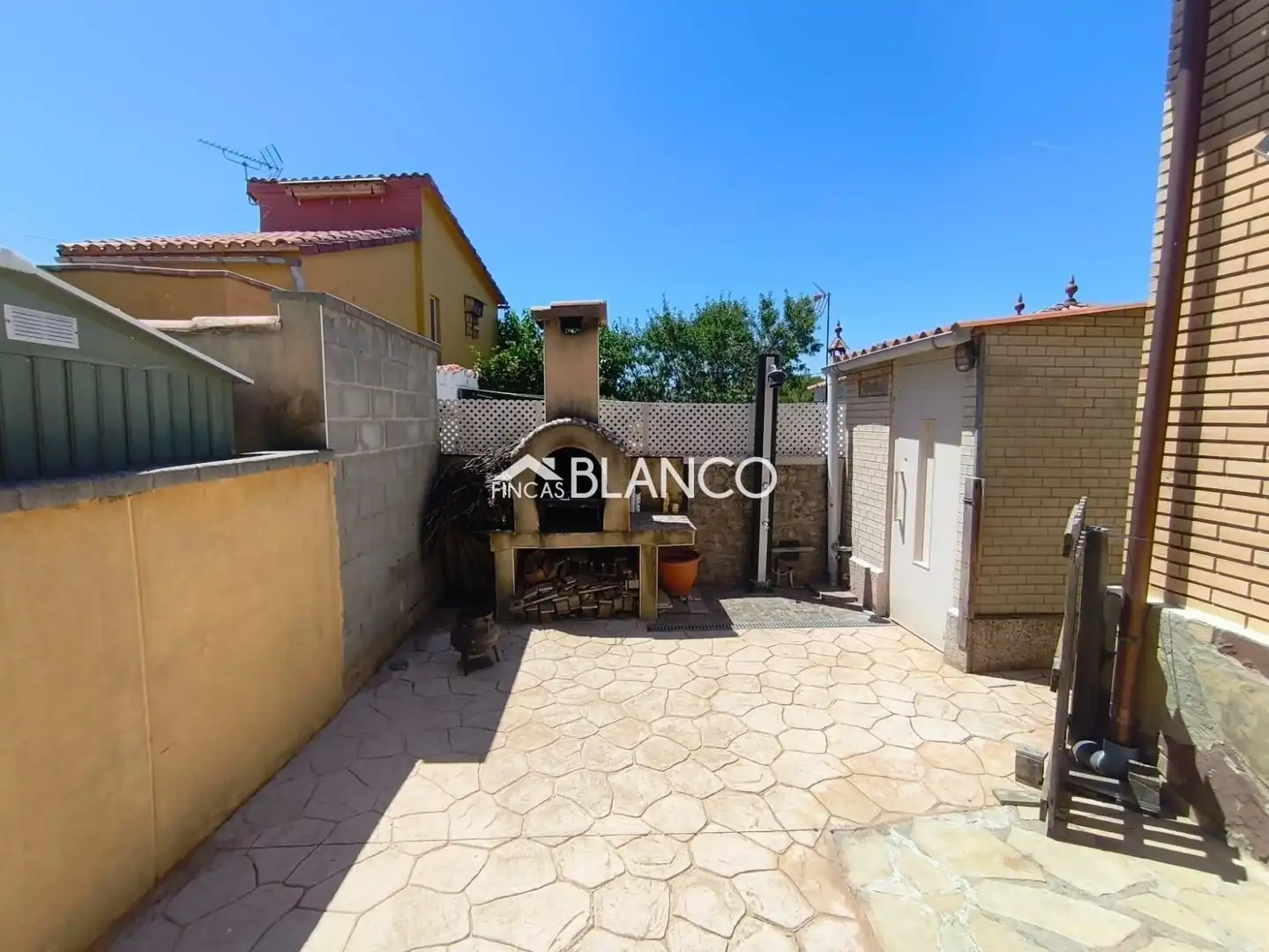 Exterior view of Houses for sale in Piera  with Heating and Swimming Pool