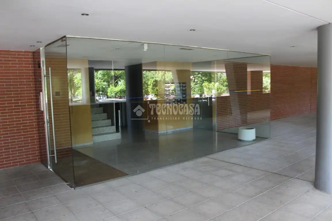 Piso en venta en Azuqueca de Henares con Aire acondicionado, Calefacción y Piscina comunitaria
