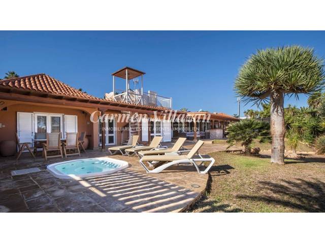 Casa-chalet en Venta en Calle savila en Caleta de Fuste