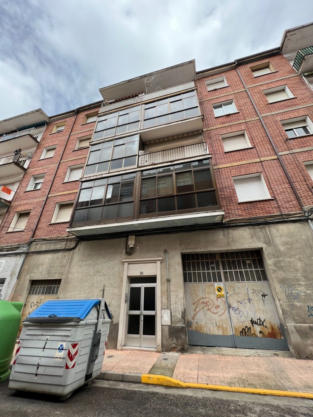 Vista exterior de Piso en venta en Ponferrada con Terraza