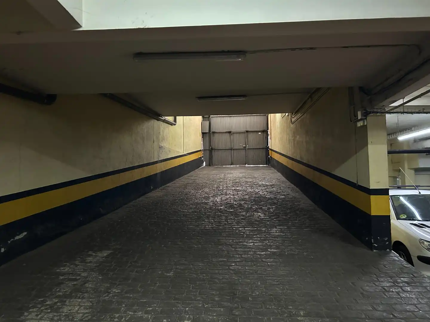 Parking of Garage for sale in Madrid