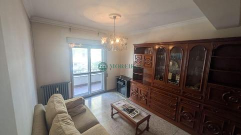 Foto 2 de Pis en venda a Avenida de Santiago, Ventiun, Ourense Capital