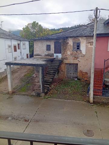 Casa-chalet en Venta en Borrenes