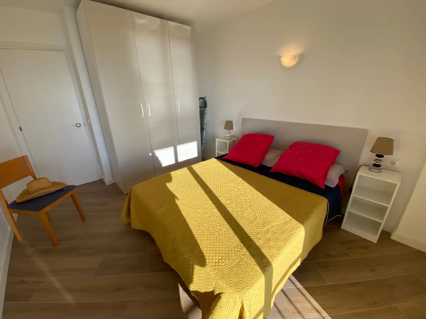 Habitación de Apartamento en venta en Calonge i Sant Antoni con Terraza, Amueblado y Horno