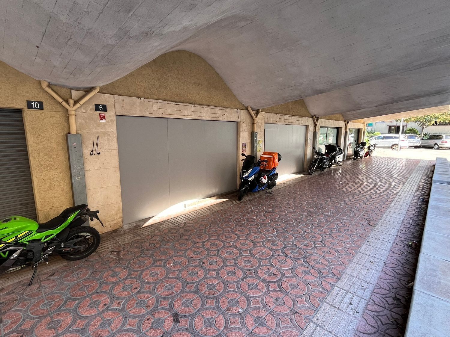 Aparcament de Local de lloguer en Sabadell