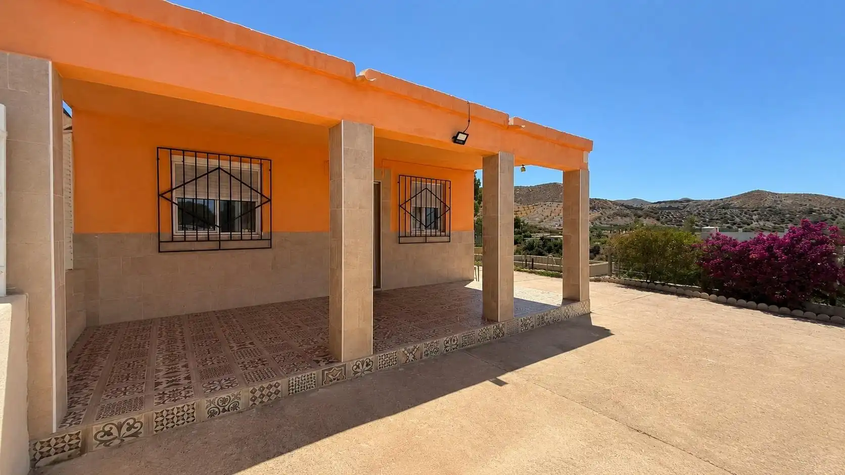 Country house zum Verkauf in TEBAR, Calabardina