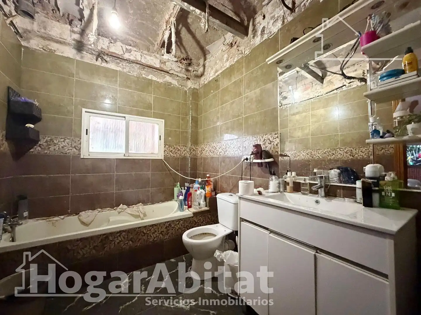 Badezimmer von Wohnung zum Verkauf in Paterna mit Terrasse