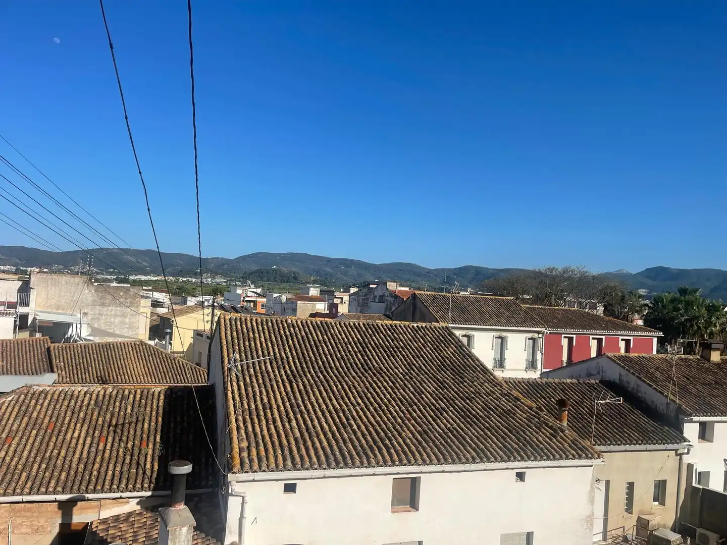 Außenansicht von Wohnung zum Verkauf in Palma de Gandia mit Klimaanlage, Heizung und Abstellraum