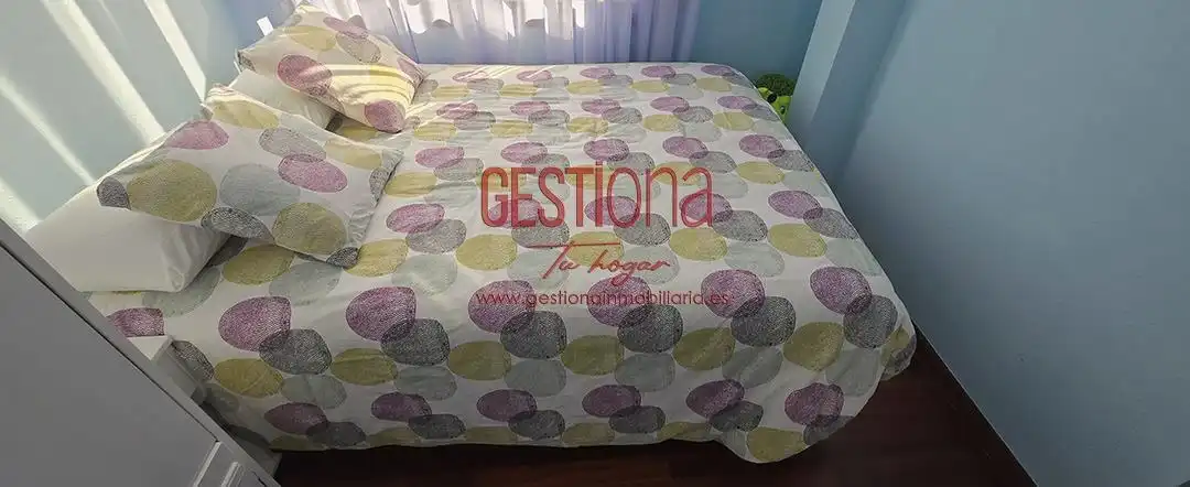 Habitación de Apartamento en venta en Noja con Terraza y Balcón