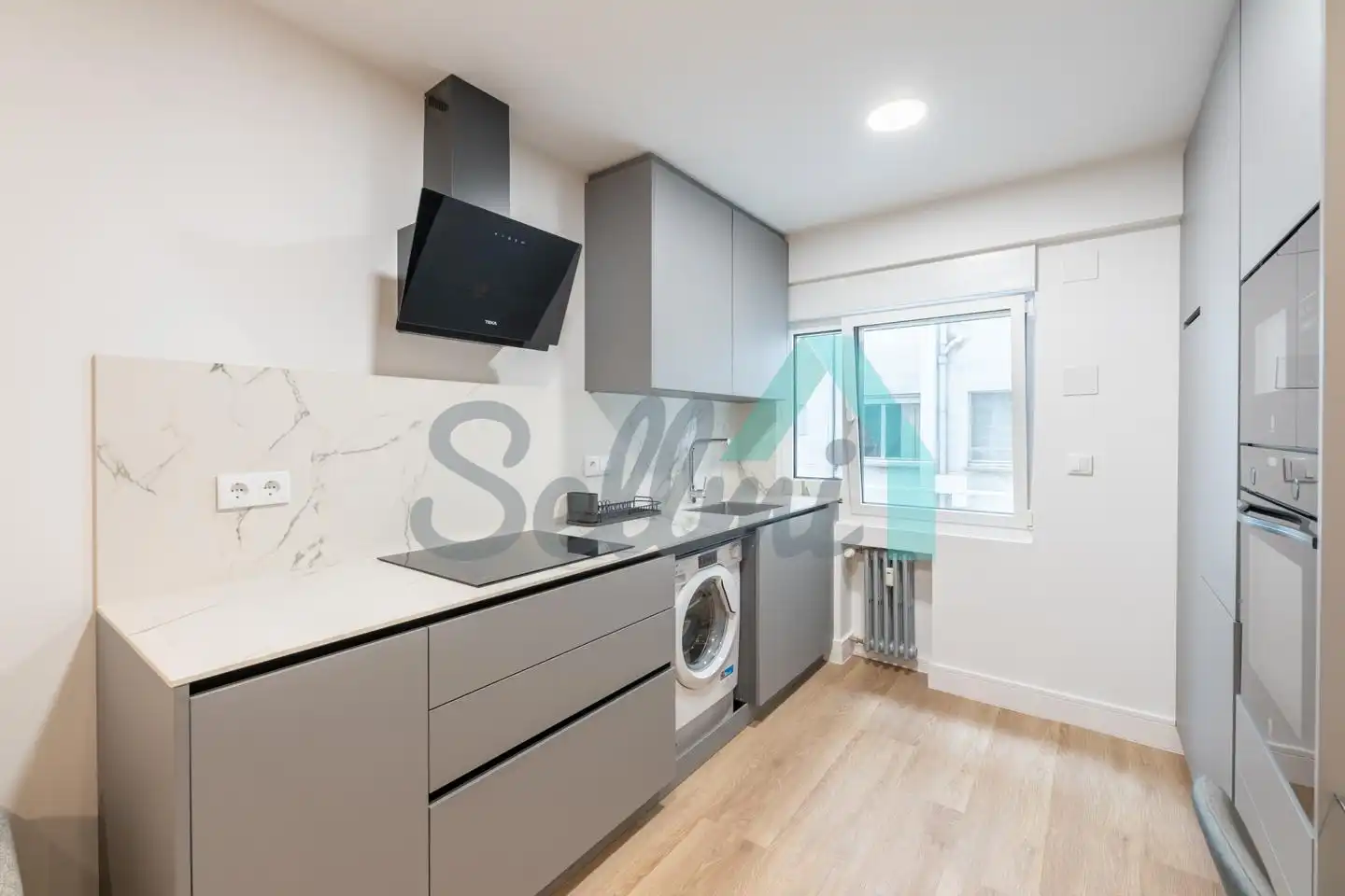 Kitchen of Flat for rent in Oviedo   with Heating, Terrace and Furnished