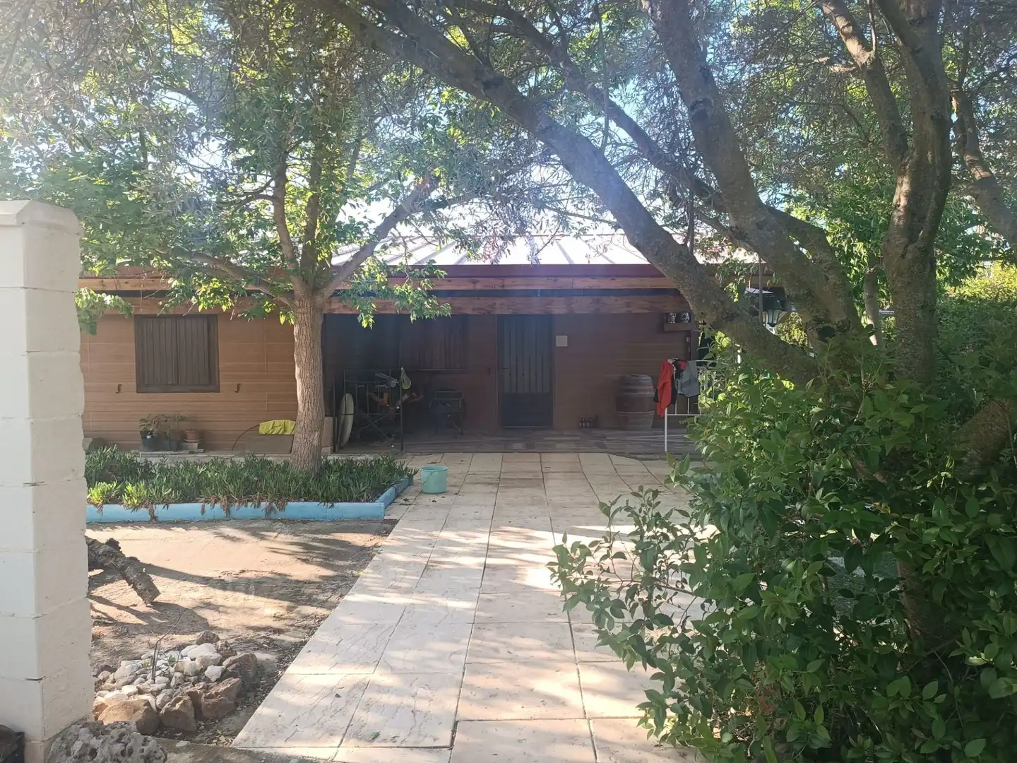 Vista exterior de Casa o xalet en venda en El Burgo de Ebro amb Jardí privat i Traster