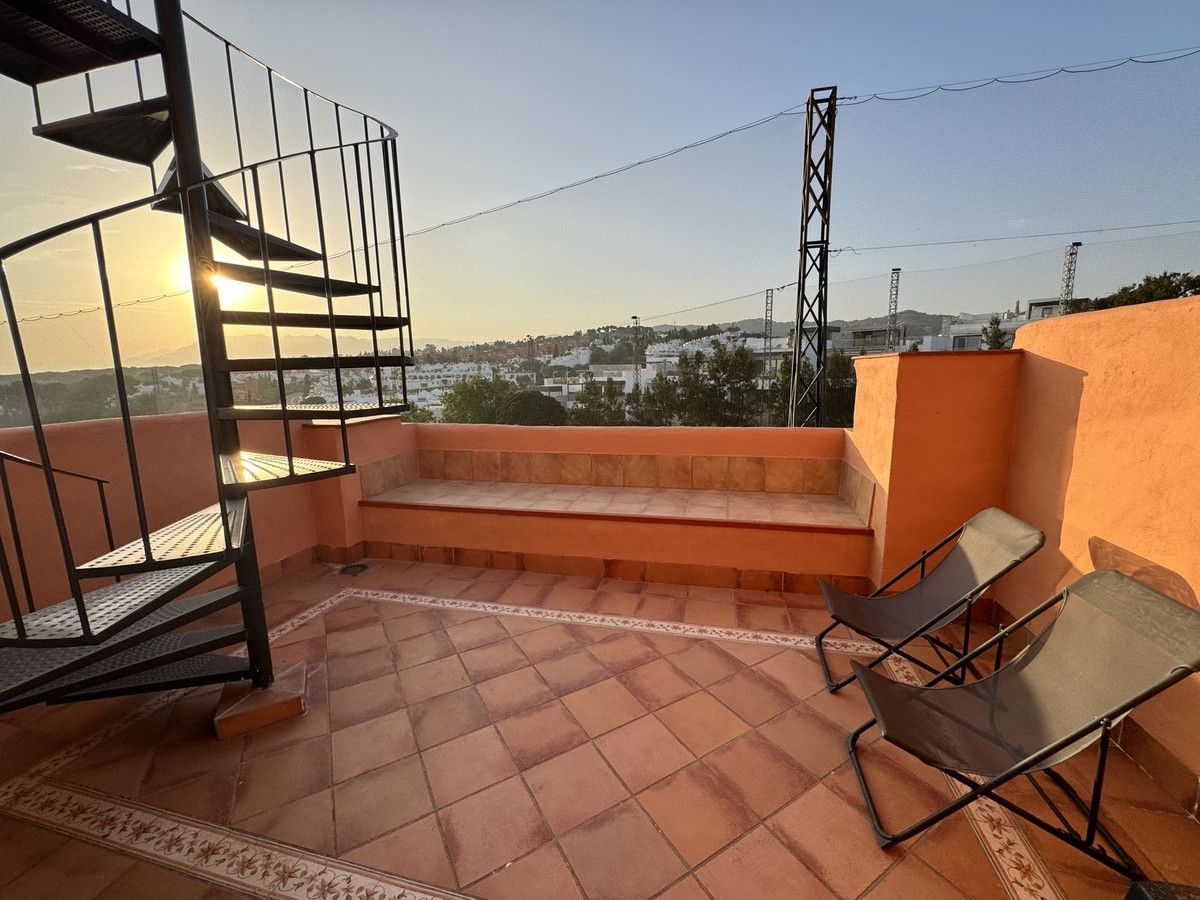 Terrassa de Casa adosada en venda en Marbella amb Terrassa i Piscina comunitària