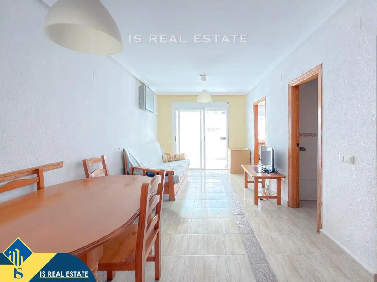 Vista exterior de Apartament en venda en Torrevieja amb Aire condicionat, Calefacció i Terrassa