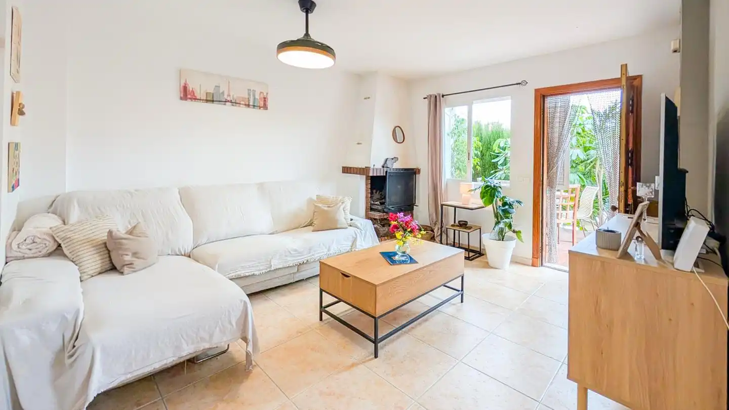 Living room of Detached homes for sale in Santa Pola  with Air Conditioner, Private garden and Terrace