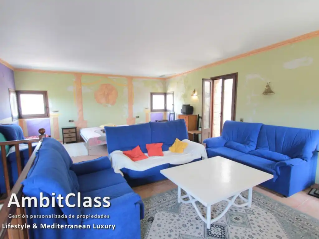 Sala d'estar de Casa o xalet en venda en Vallfogona de Riucorb amb Calefacció, Jardí privat i Terrassa