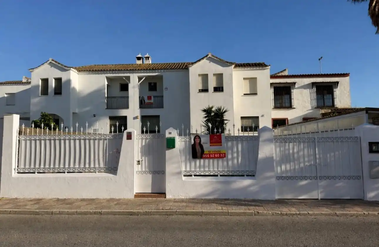 Exterior view of Houses for sale in Sanlúcar de Barrameda  with Private garden, Terrace and Storage room