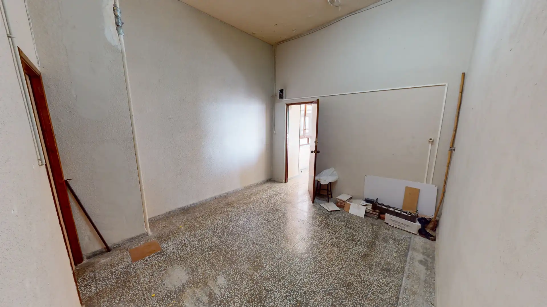 Commercial properties for sale in Busot  with Air Conditioner and Furnished