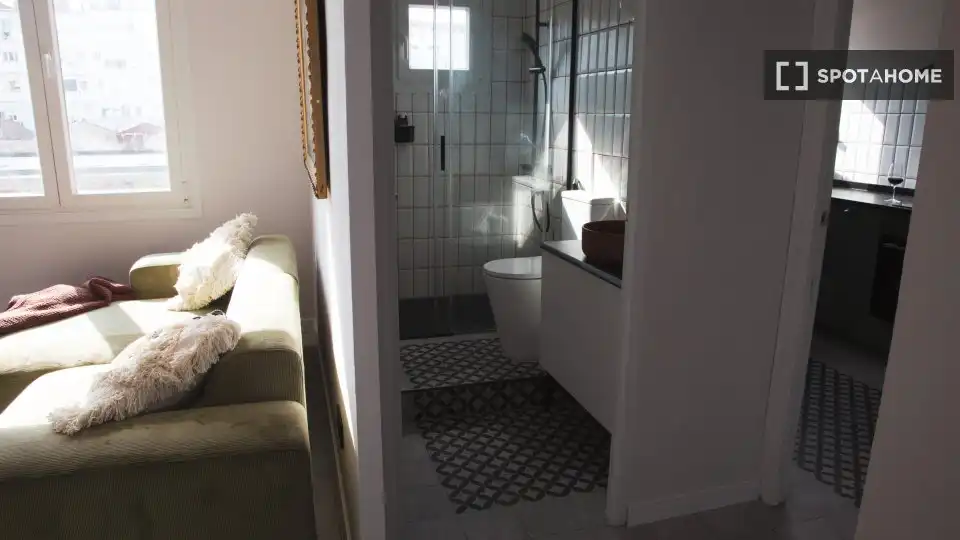 Flat with terrace to rent in L'Eixample, imagen 7