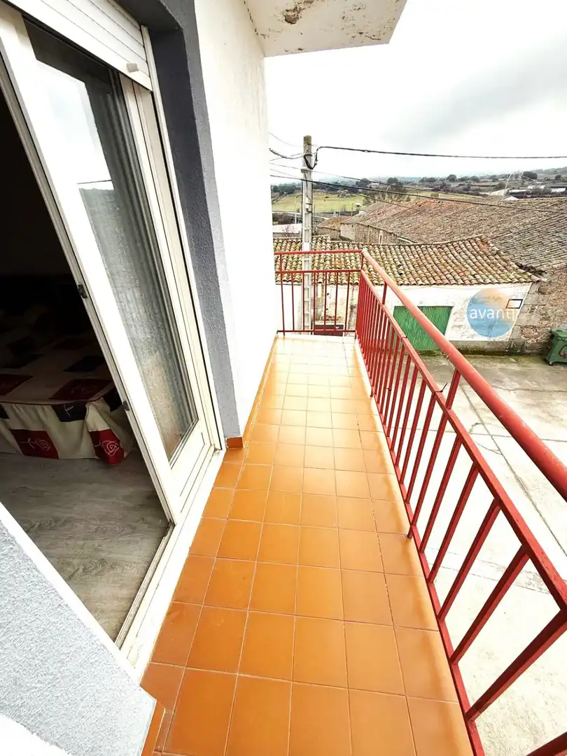 Balcony of Flat for sale in Santibáñez de Béjar  with Air Conditioner and Heating