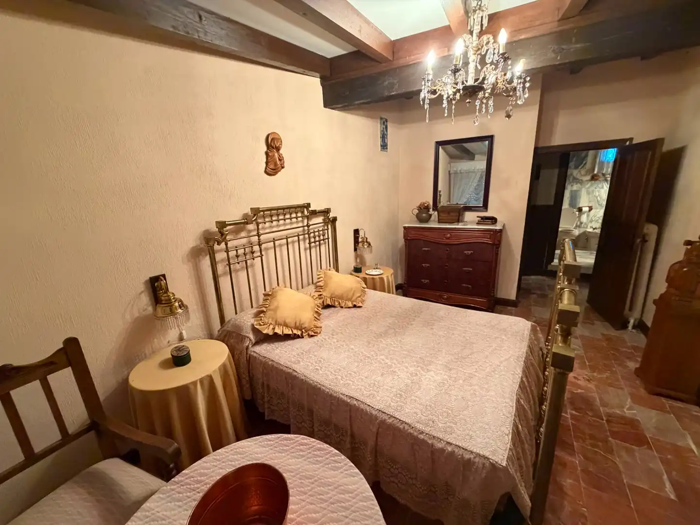 Dormitori de Casa o xalet en venda en Muñana amb Calefacció, Jardí privat i Piscina