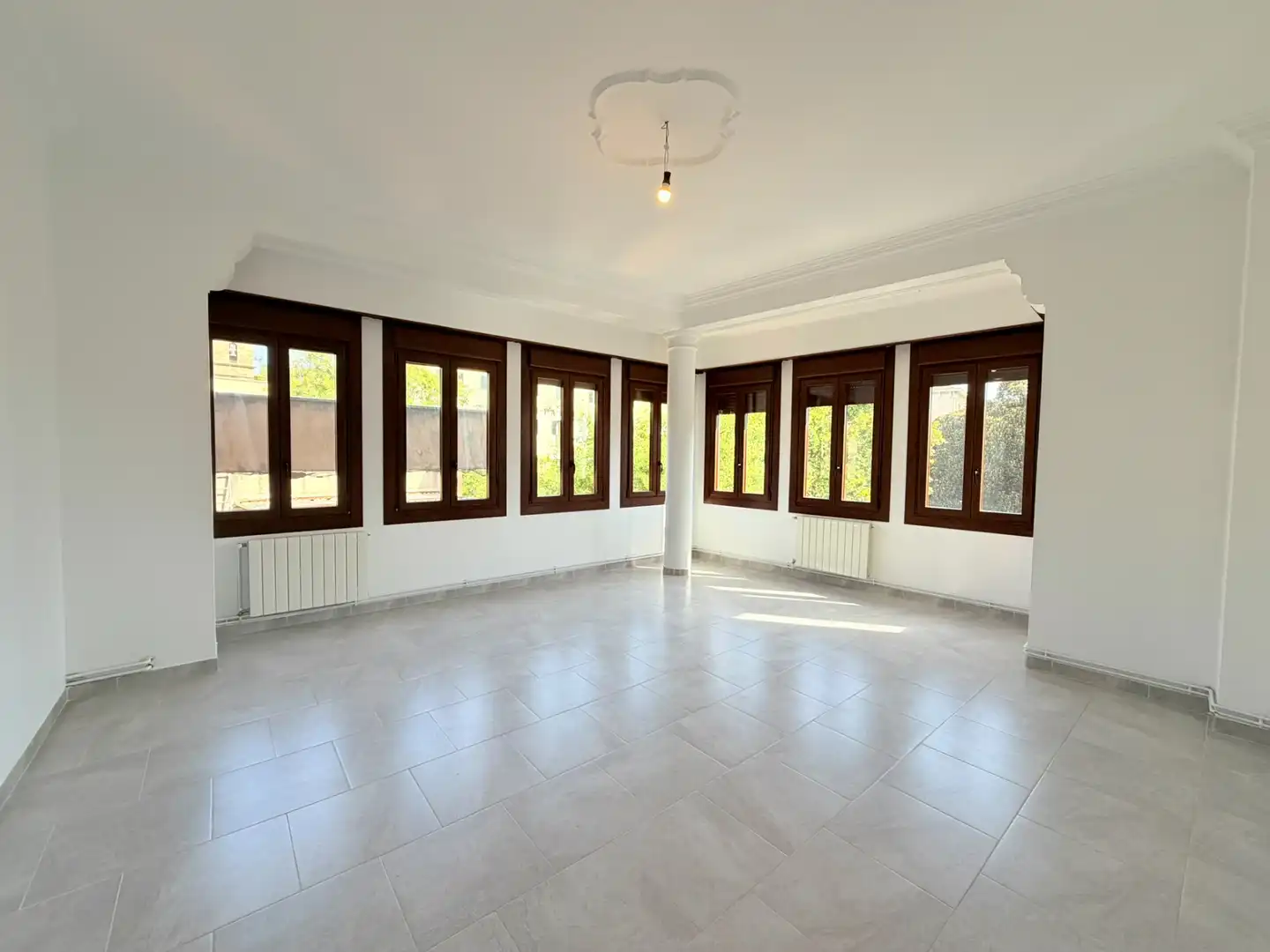 Dining room of Flat for rent in  Palma de Mallorca  with Oven and Washing machine