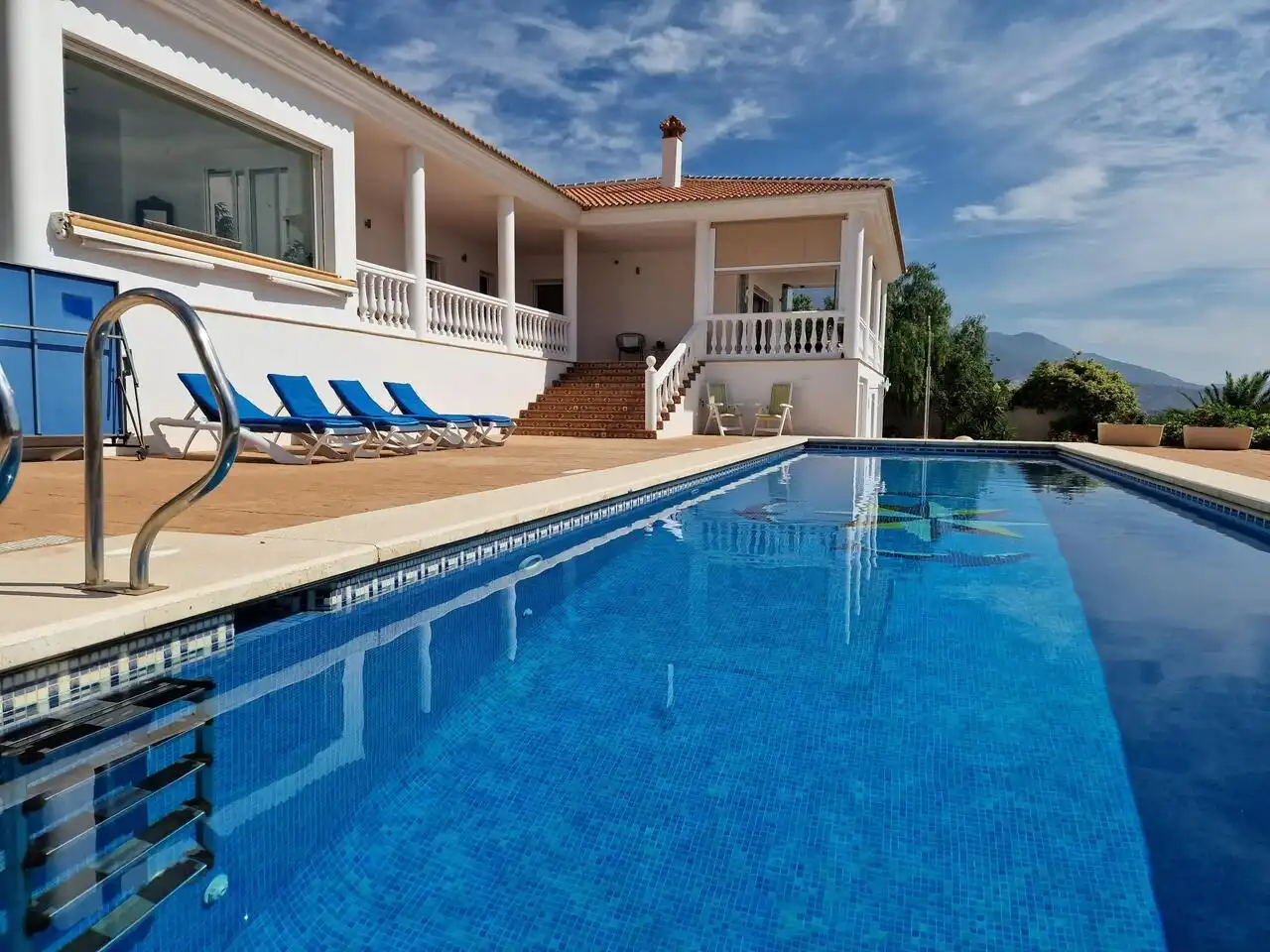 Piscina de Casa o chalet en venta en Periana con Aire acondicionado, Terraza y Piscina