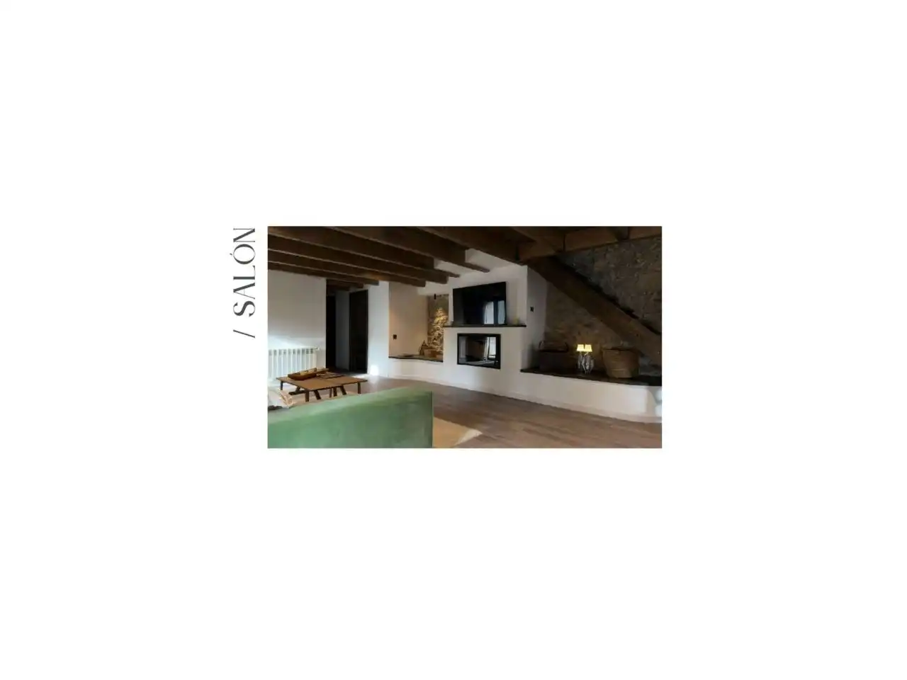 Living room of Houses for sale in Montellà i Martinet  with Heating, Private garden and Parquet flooring