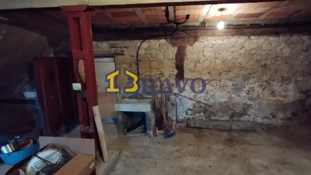 Casa o chalet en venta en Merindad de Cuesta-Urria con Calefacción, Jardín privado y Amueblado