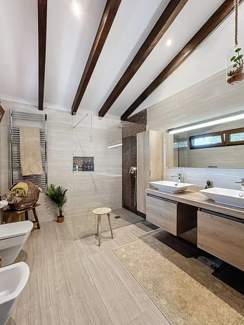 Bathroom of Houses for sale in L'Alfàs del Pi  with Air Conditioner, Heating and Private garden