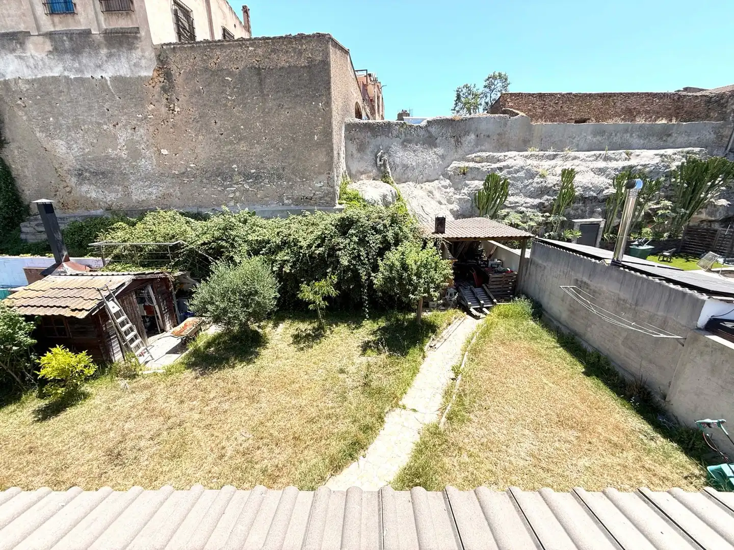 Houses for sale in Perafort  with Air Conditioner, Heating and Private garden