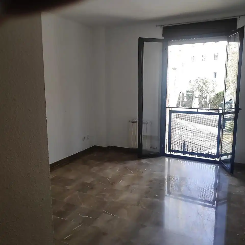 Bedroom of Flat for rent in Granada  with Air Conditioner, Heating and Furnished