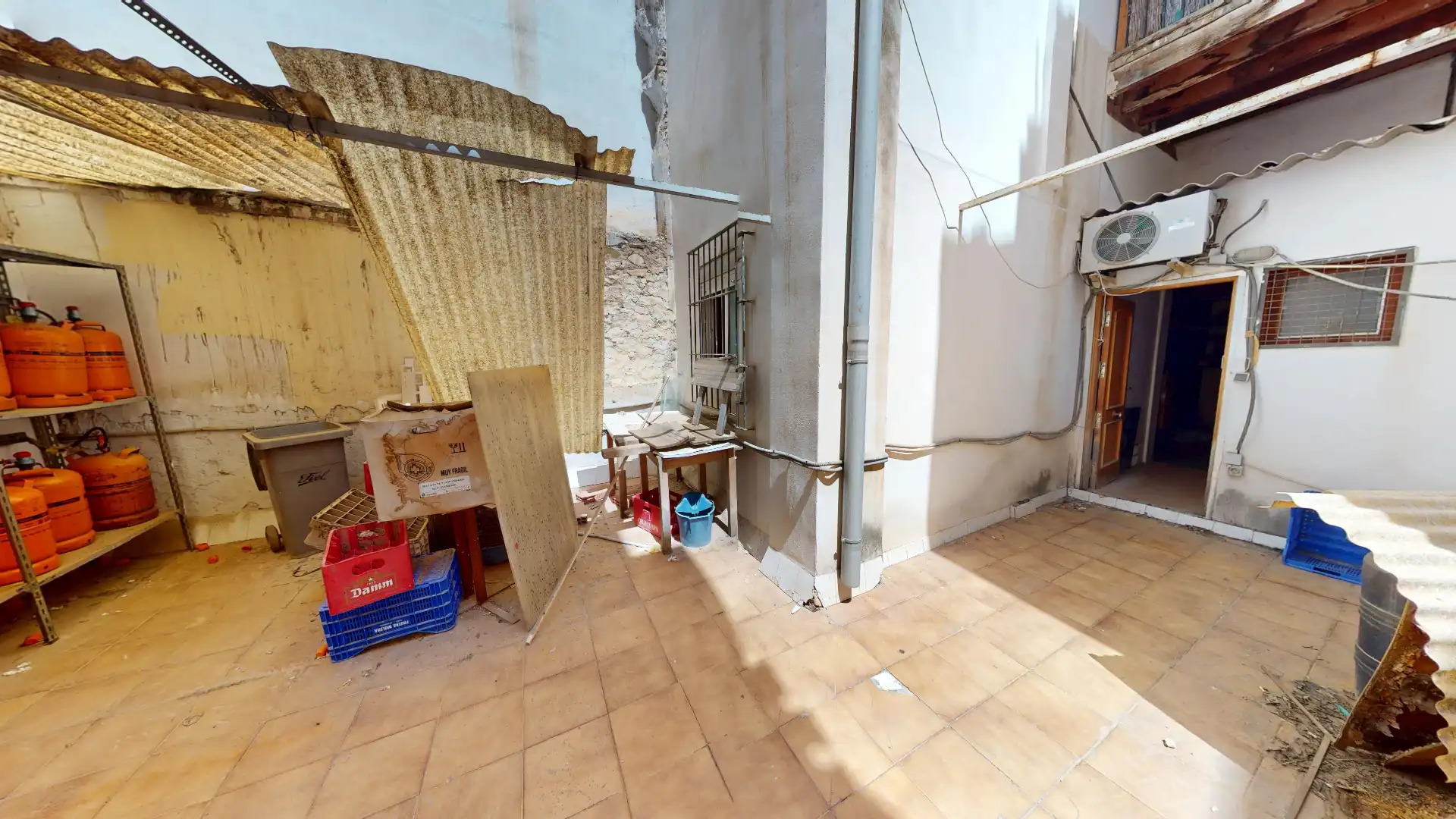 Flat with terrace for sale in Centro
