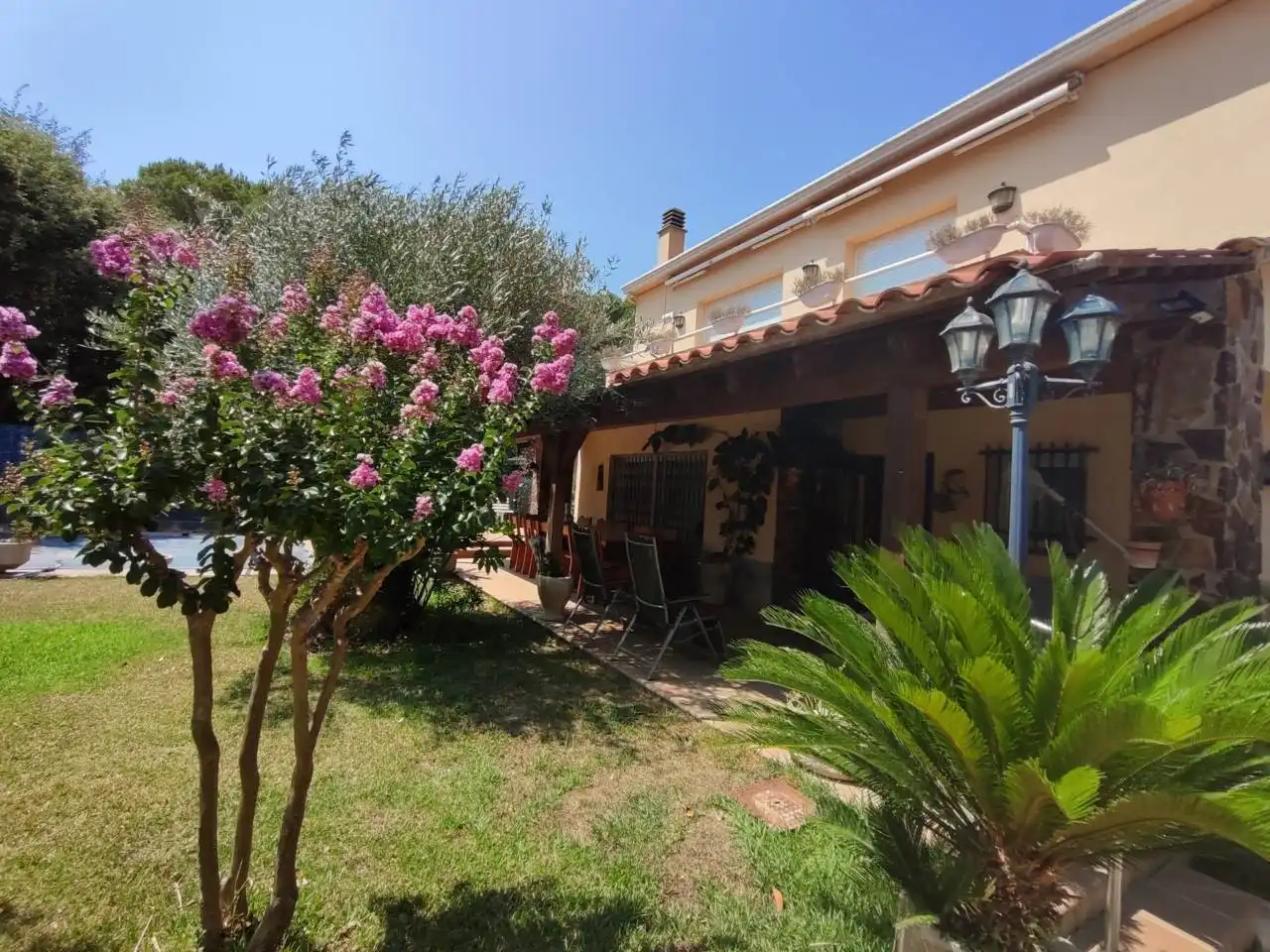 Chalet con piscina en venta en Calle Pineda 22, imagen 10