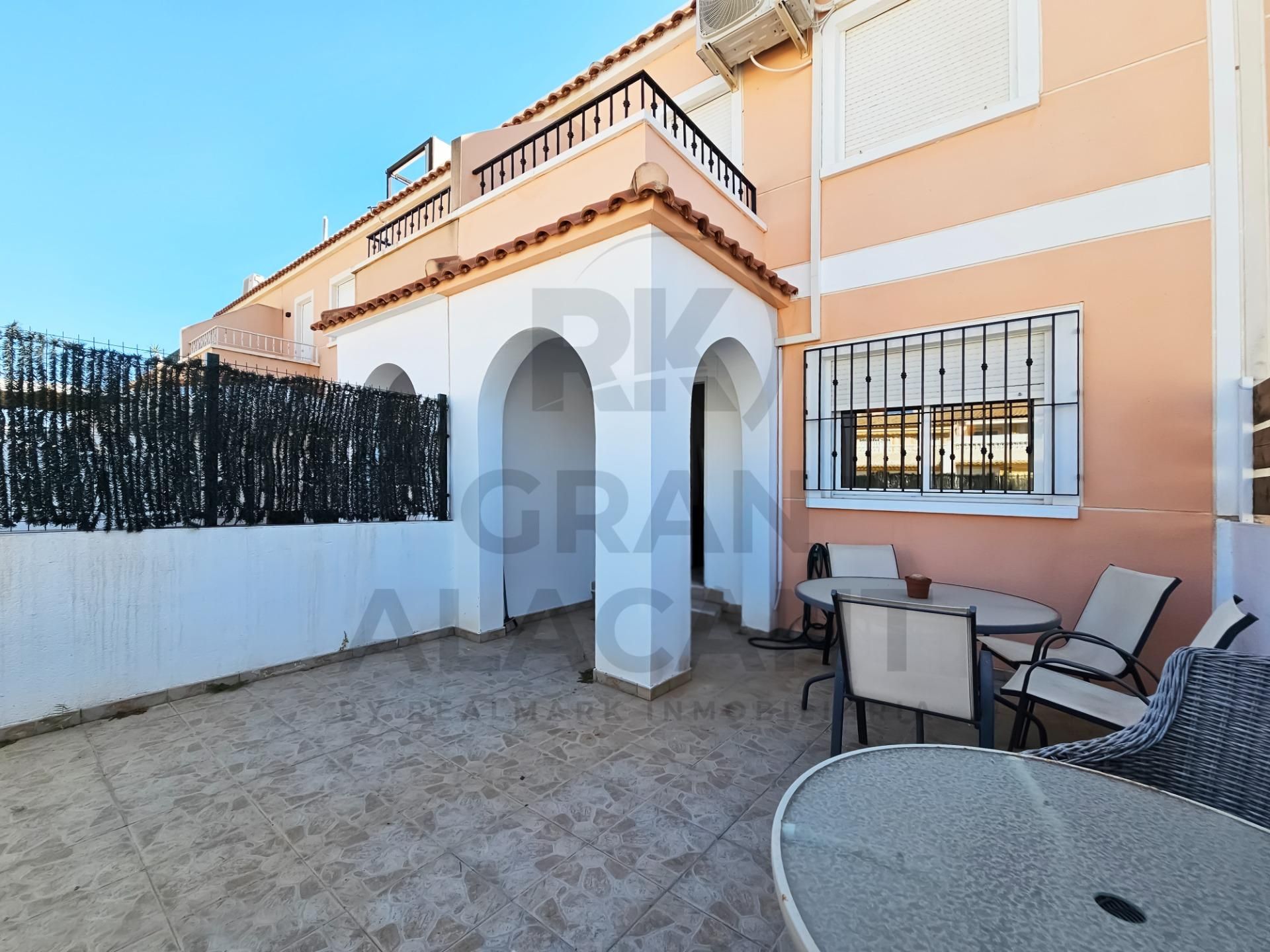 Terrassa de Casa o xalet en venda en Santa Pola amb Aire condicionat, Terrassa i Traster