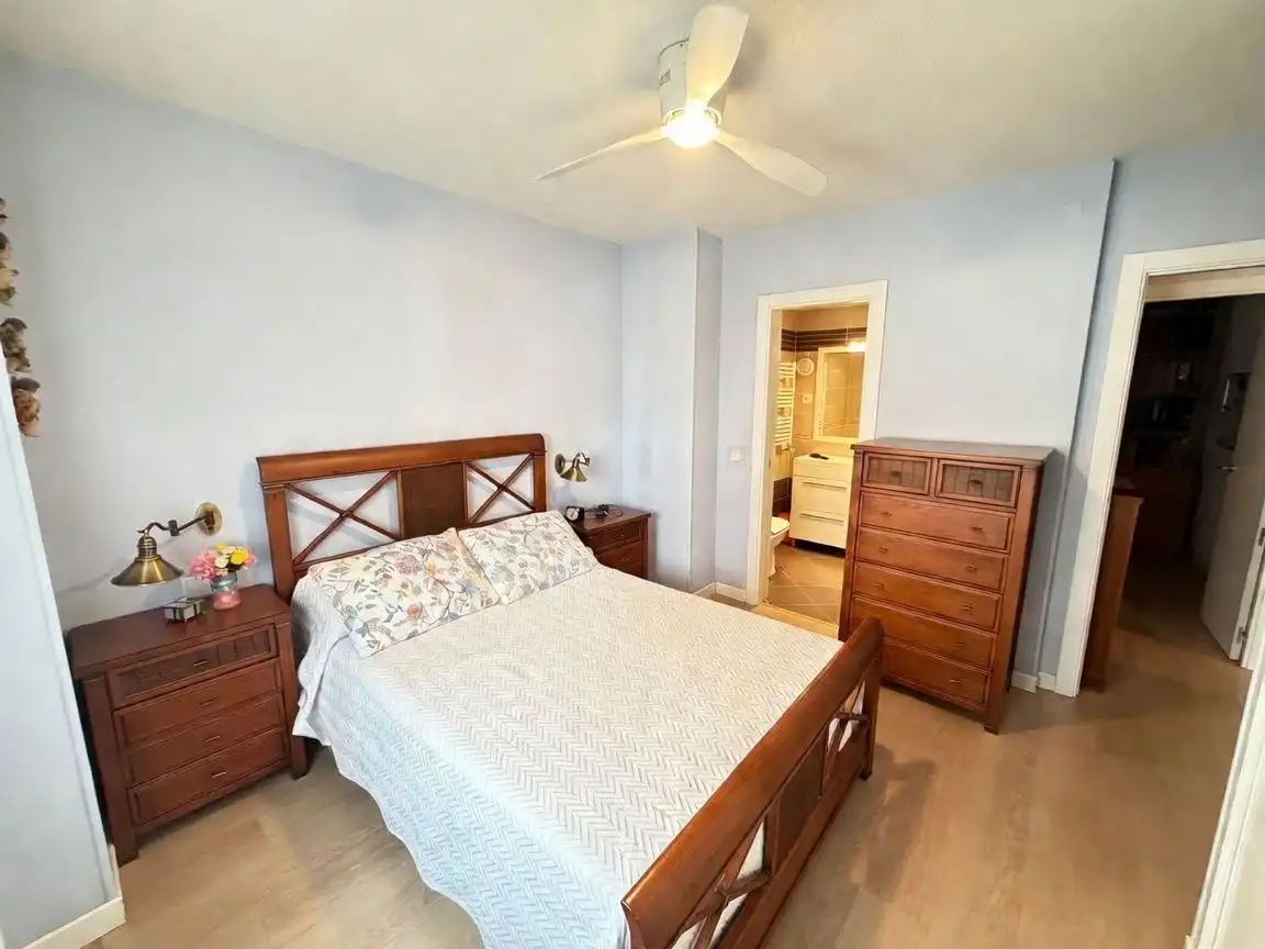 Piso con ascensor en venta en Calle de Braulio Vivas, imagen 15