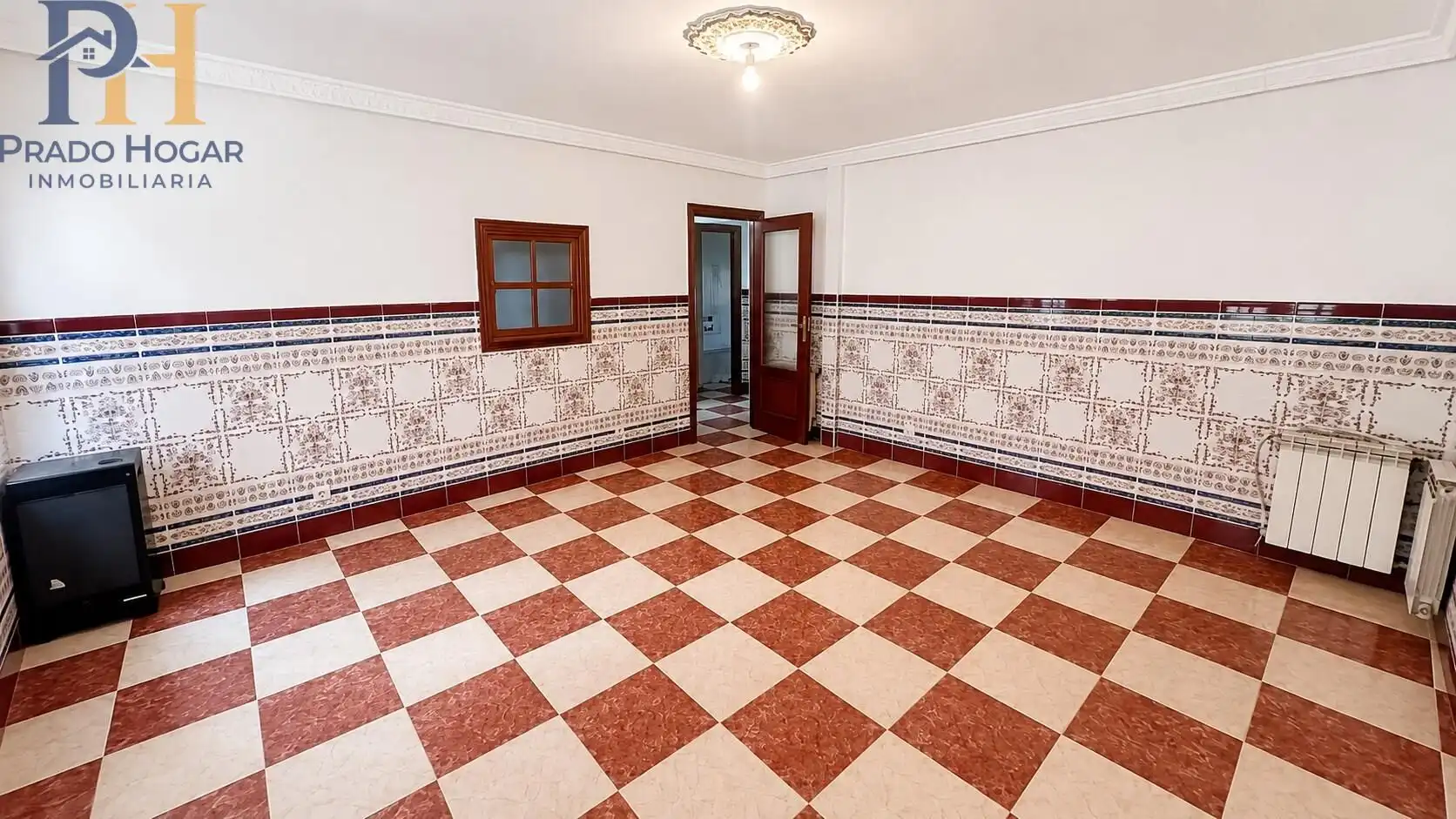 Cuina de Casa o xalet en venda en Talavera de la Reina amb Calefacció