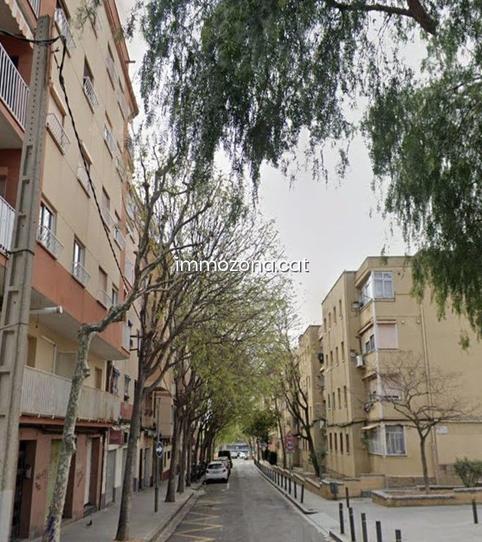 Foto 2 de Apartament en venda a Calle Mimoses, Collblanc, L'Hospitalet de Llobregat