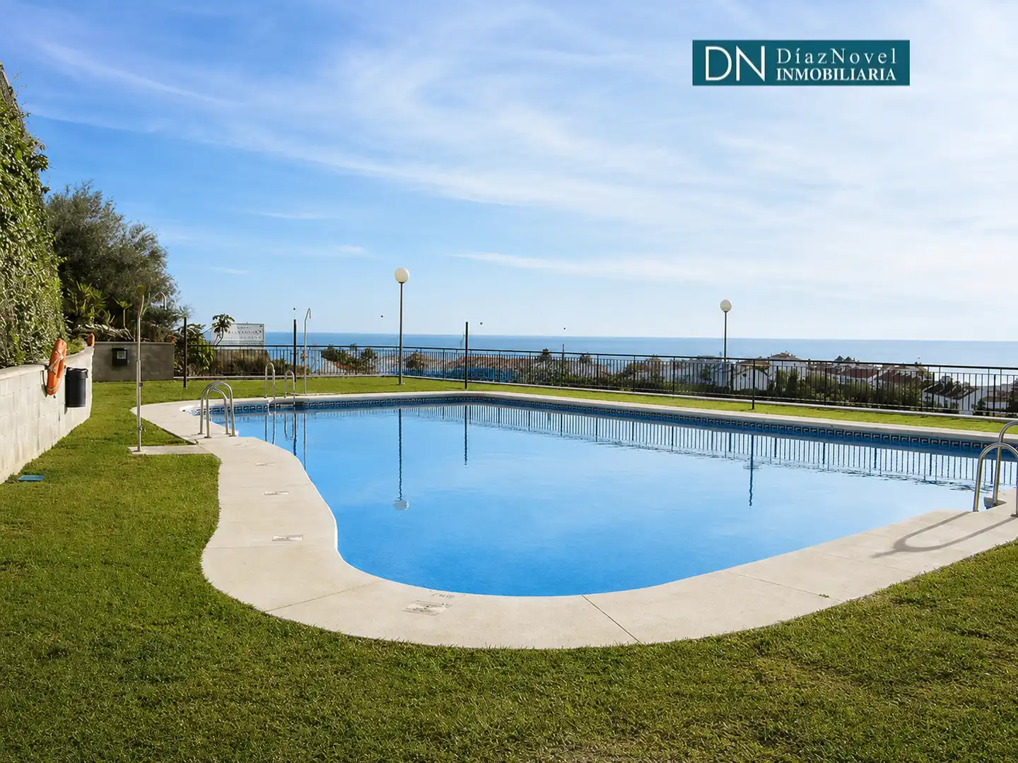 Piscina de Piso de alquiler en Rincón de la Victoria con Aire acondicionado, Terraza y Amueblado