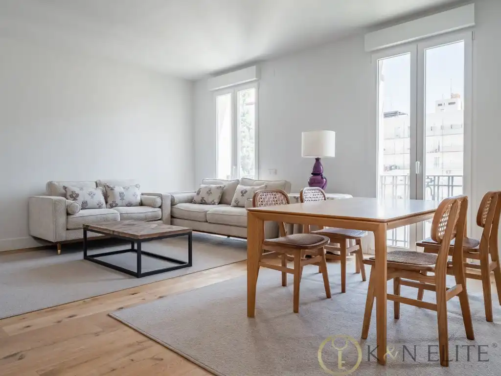 Flat with lift to rent in Calle Ayala, imagen 2