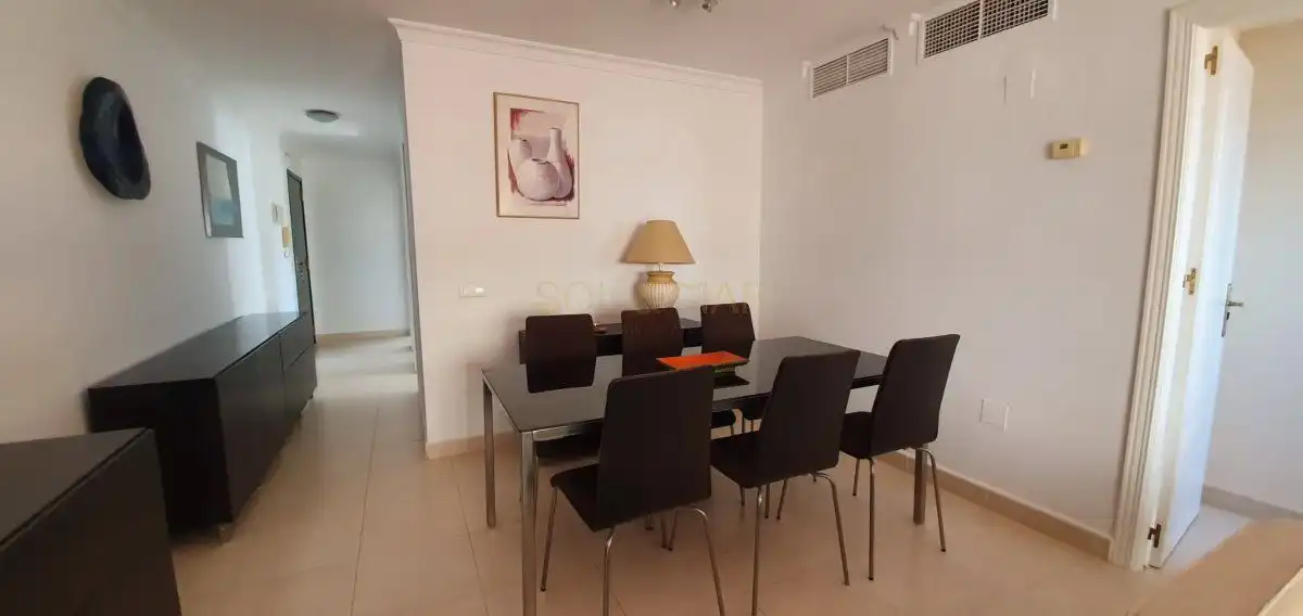 Esszimmer von Dachboden zur Miete in Mijas mit Klimaanlage, Heizung und Terrasse
