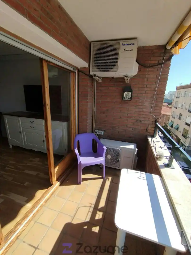 Terraza de Piso de alquiler en Terrassa con Aire acondicionado, Calefacción y Amueblado